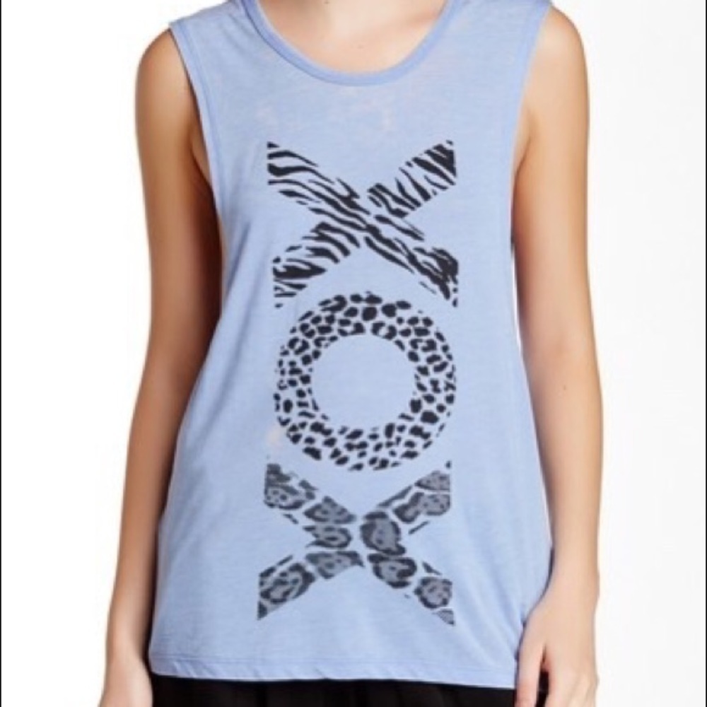 2/$15 Betsey Johnson - Blue Graphic Tank Top Size M